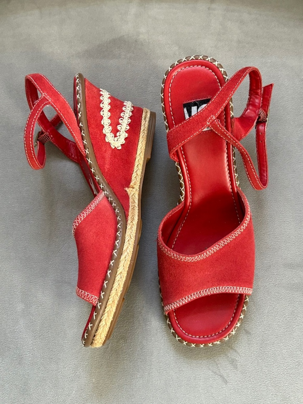 VS red suede wedge sandals 8